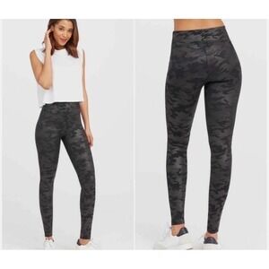 SPANX BLACK CAMO TUMMY SHAPING HIGH WAISTED LEGGINGS